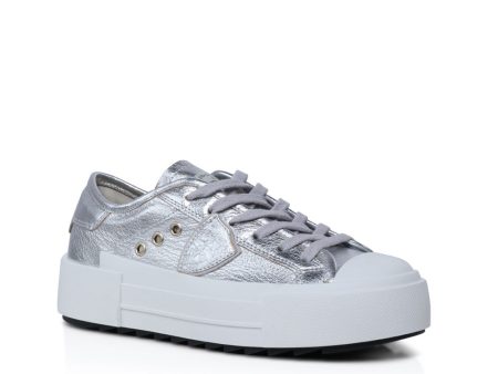 Paris Haute Low-Top Sneaker in Argent Hot on Sale