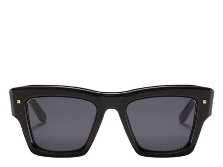 XXII Square Sunglasses in Black Fashion