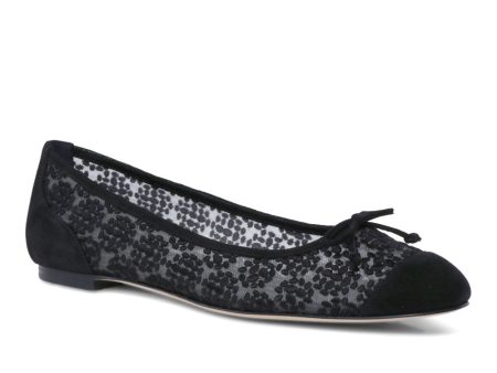 Verona Woven Flat in Black Fashion